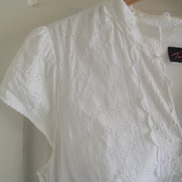 Vintage Torrid White Eyelet Cottagecore Lined Dress 14 - Picture 4 of 13